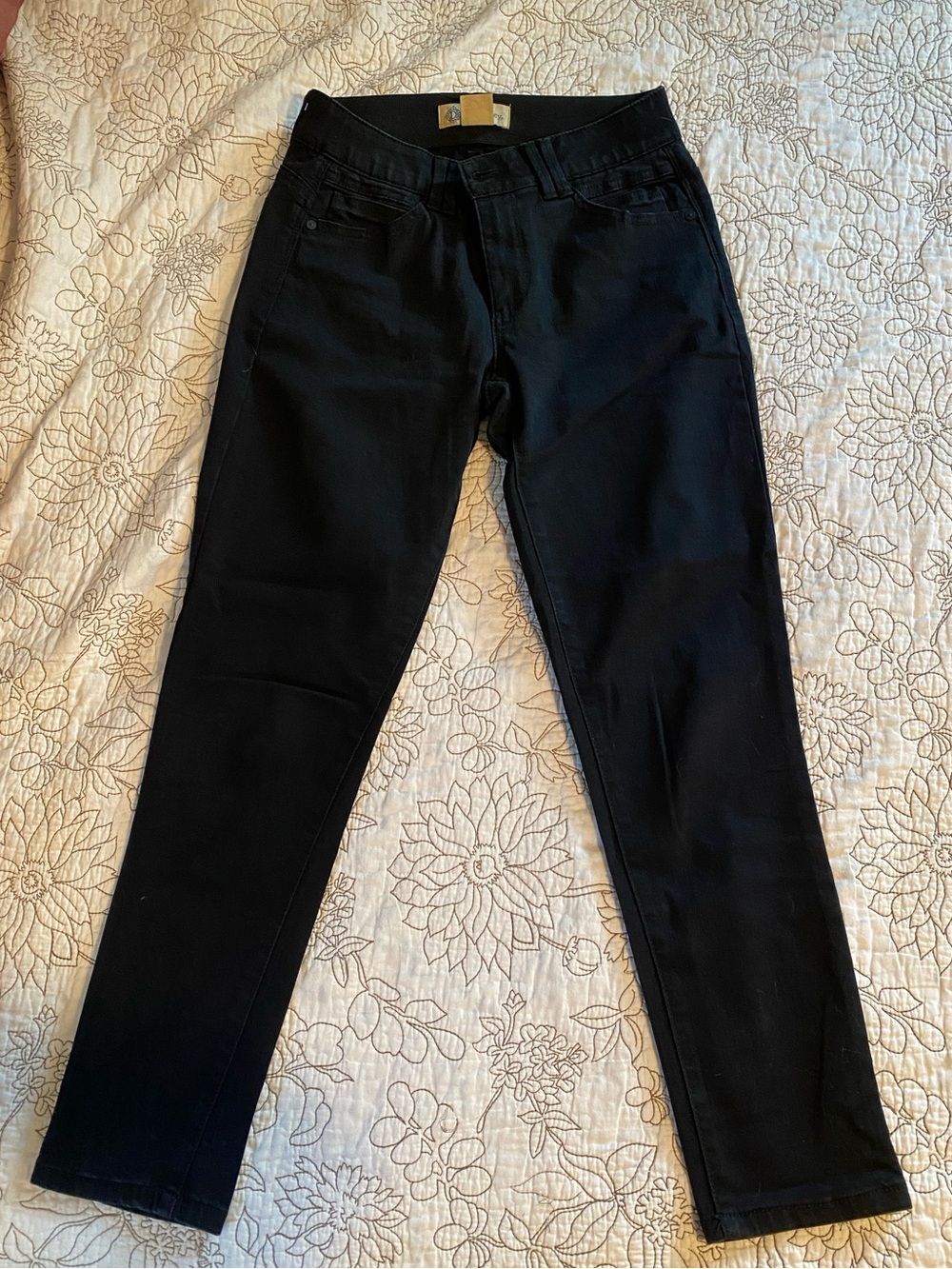 Democracy Women’s Black Jeans - Slim Fit